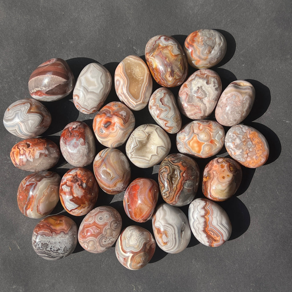 Agat Crazy Lace piatra rulata | Model 1, pietre semipretioase - druzy.ro 5 