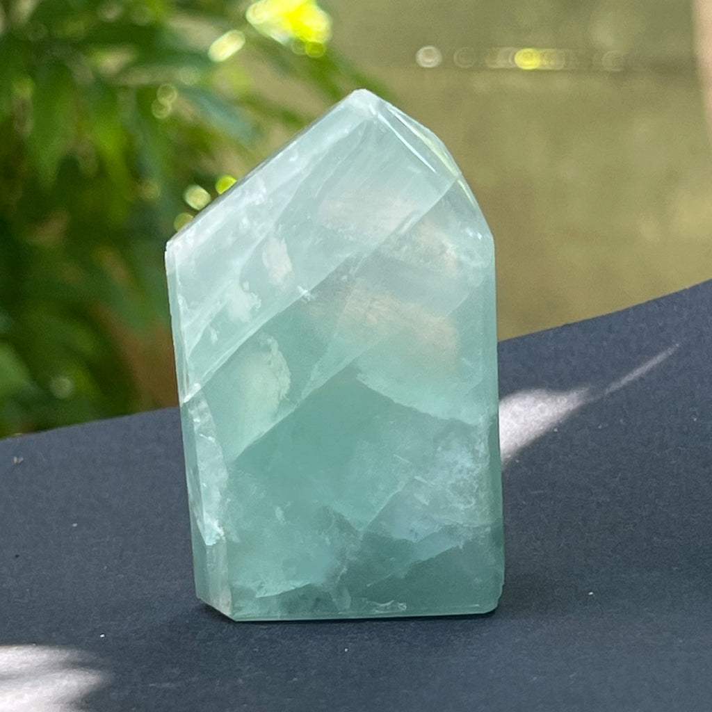 Varf/ generator fluorit model Azur5, pietre semipretioase - druzy.ro 2 