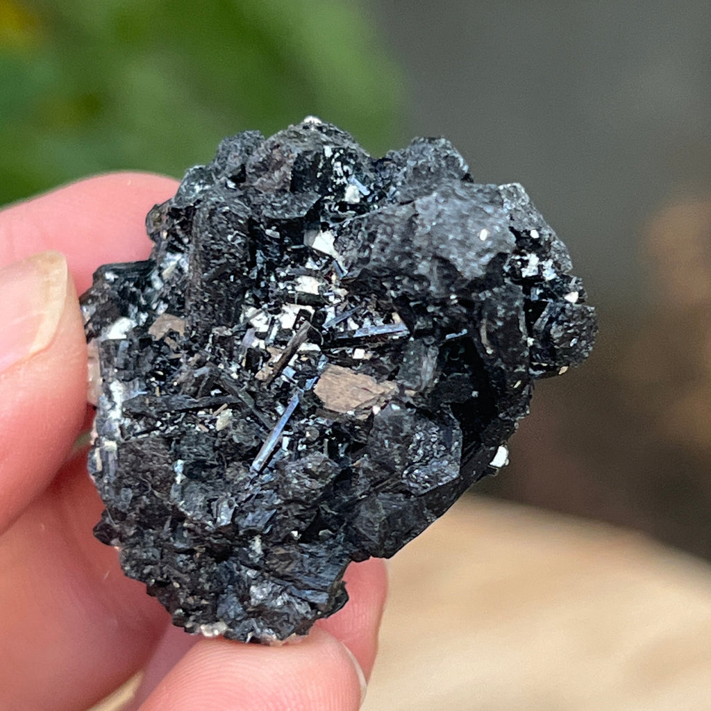 Cluster turmalina neagra cu vermiculita din Erongo m12, pietre semipretioase - druzy.ro 6 