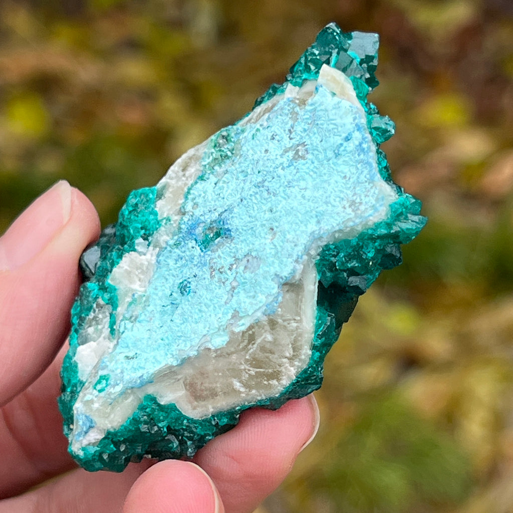 Dioptaz cluster din Congo model 7, pietre semipretioase - druzy.ro 11 