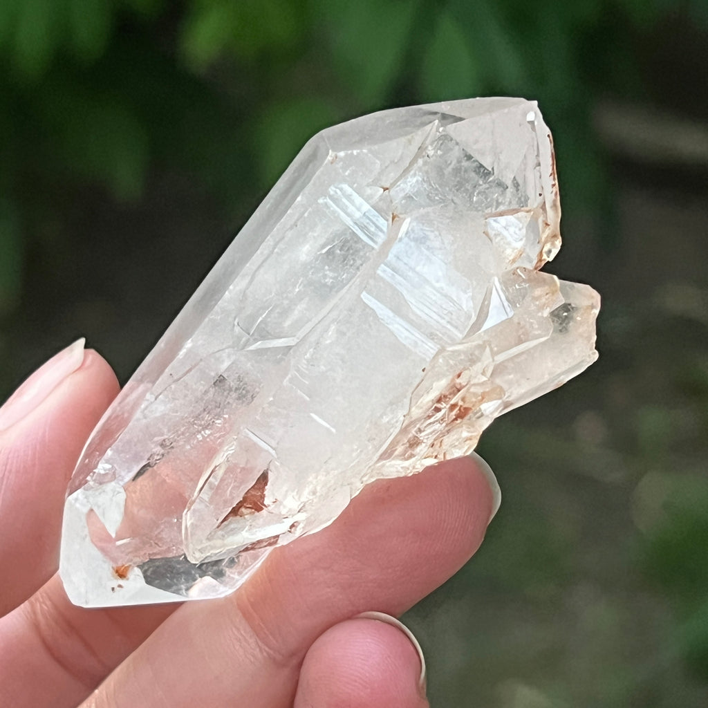 Cristal de cuarț cu incluziuni de goethit brun-portocaliu | Model 12, pietre semipretioase - druzy.ro 8 