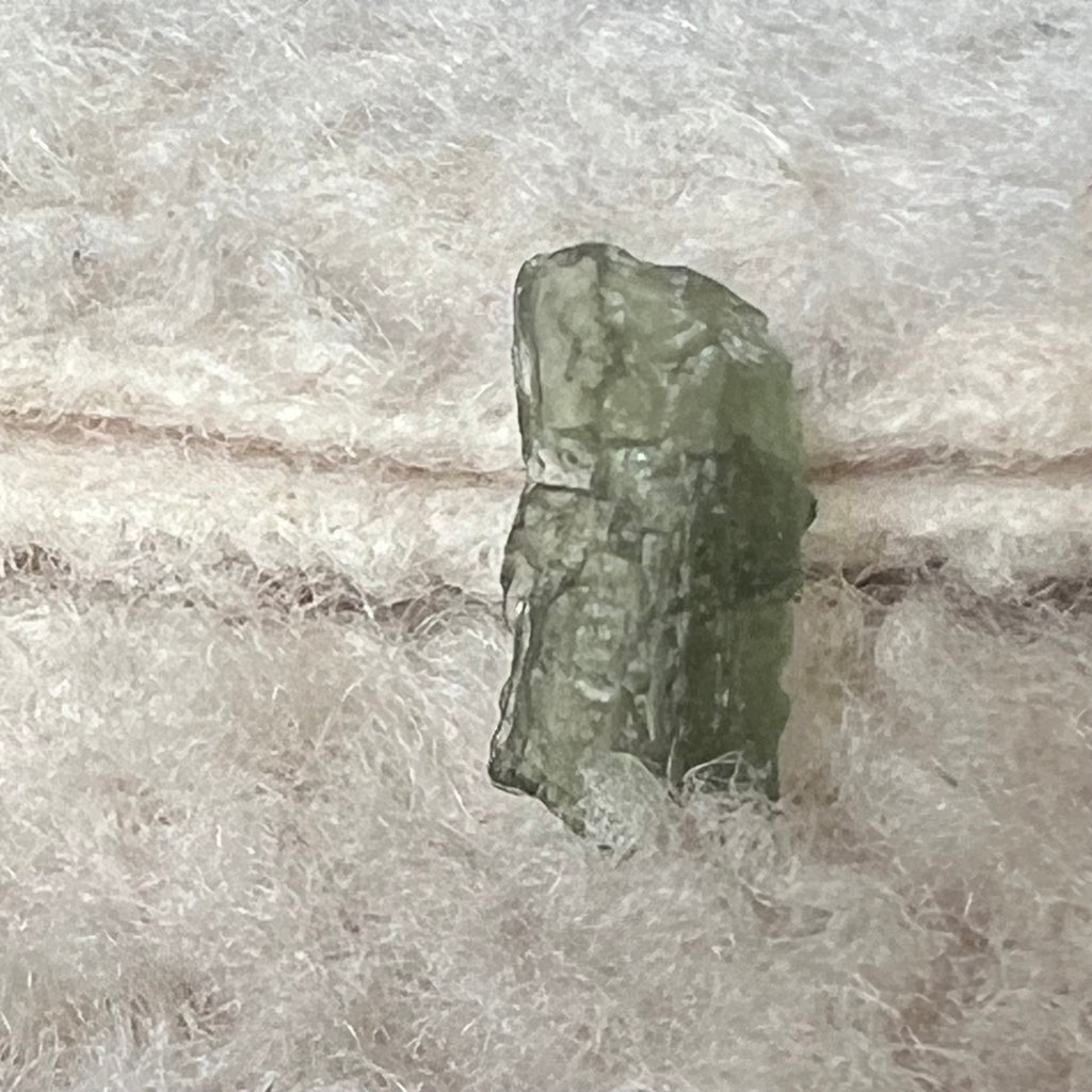 Moldavit piatra bruta model 2A/2, druzy.ro, cristale 3