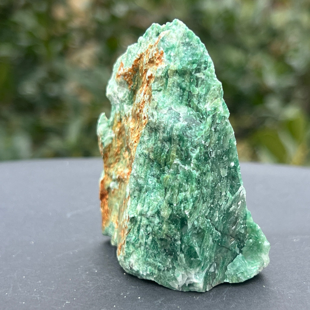 Jad verde piatra bruta model 7A, pietre semipretioase - druzy.ro 4 