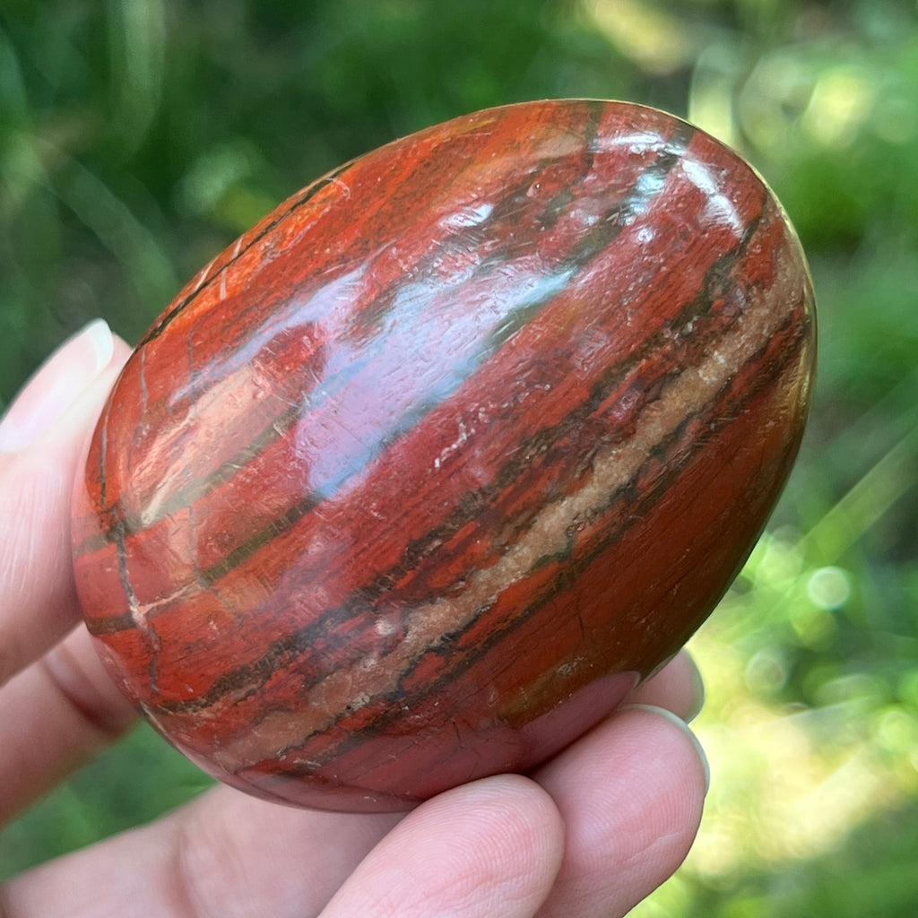 Ou jasp rosu din Zimbabwe model 6, pietre semipretioase - druzy.ro 8 