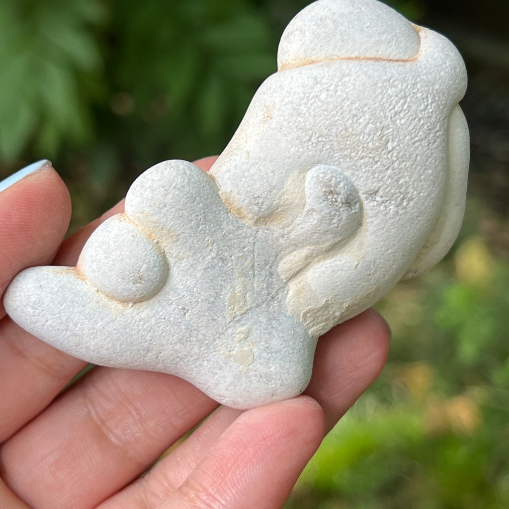 Piatra Zânelor – Menalit natural | Feminitate sacră & energia zeiței Venus | Model 4, pietre semipretioase - druzy.ro 3 