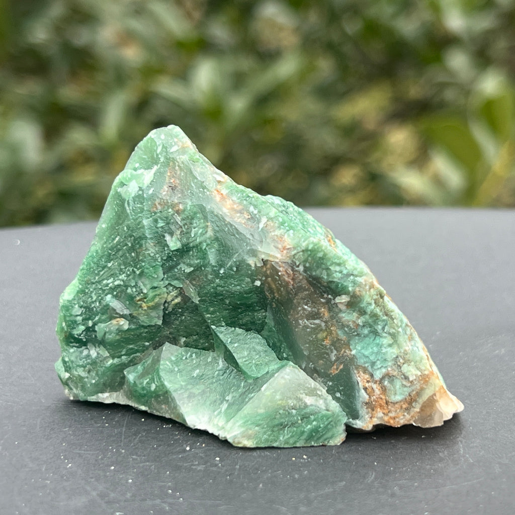 Jad verde piatra bruta model 37, pietre semipretioase - druzy.ro 3 