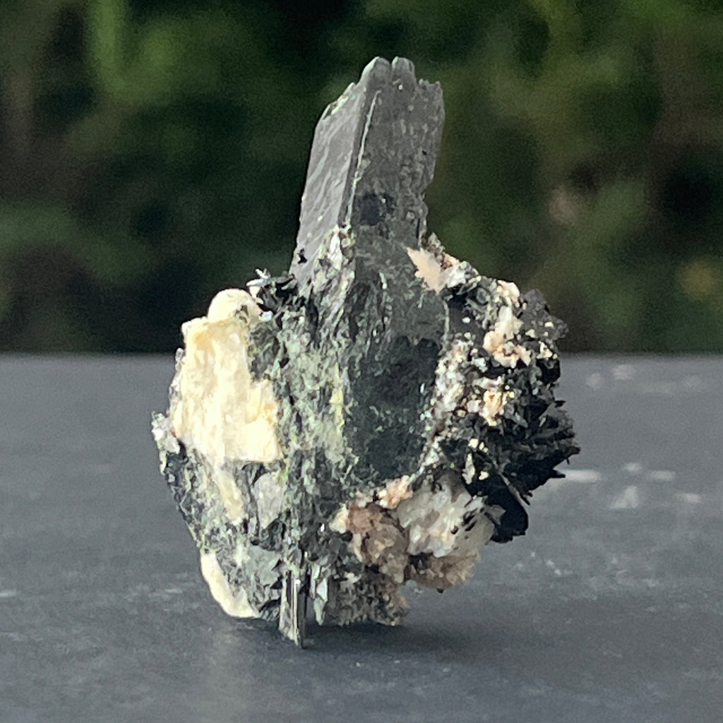 Cluster egirin mini cuart fumuriu/negru Zomba m4, pietre semipretioase - druzy.ro 3 