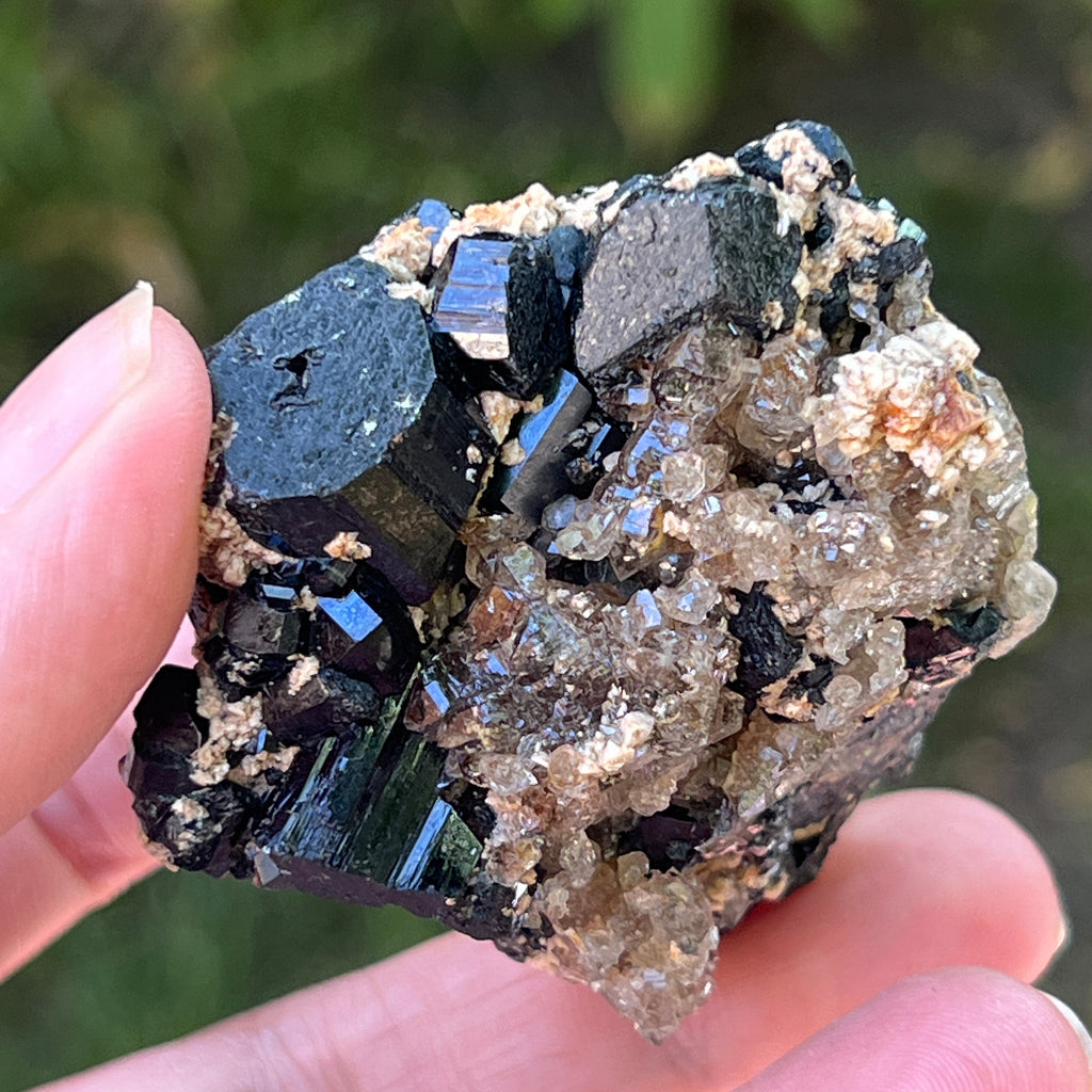 Cluster turmalina neagra model 14 din Erongo, Namibia, pietre semipretioase - druzy.ro 2 