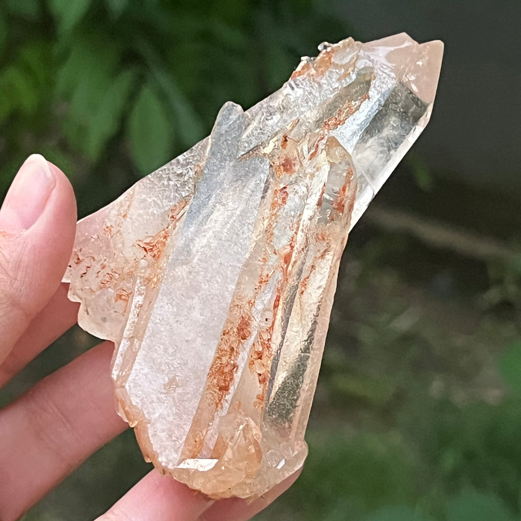 Cristal de cuarț cu incluziuni de goethit brun-portocaliu | Model 8, pietre semipretioase - druzy.ro 5 