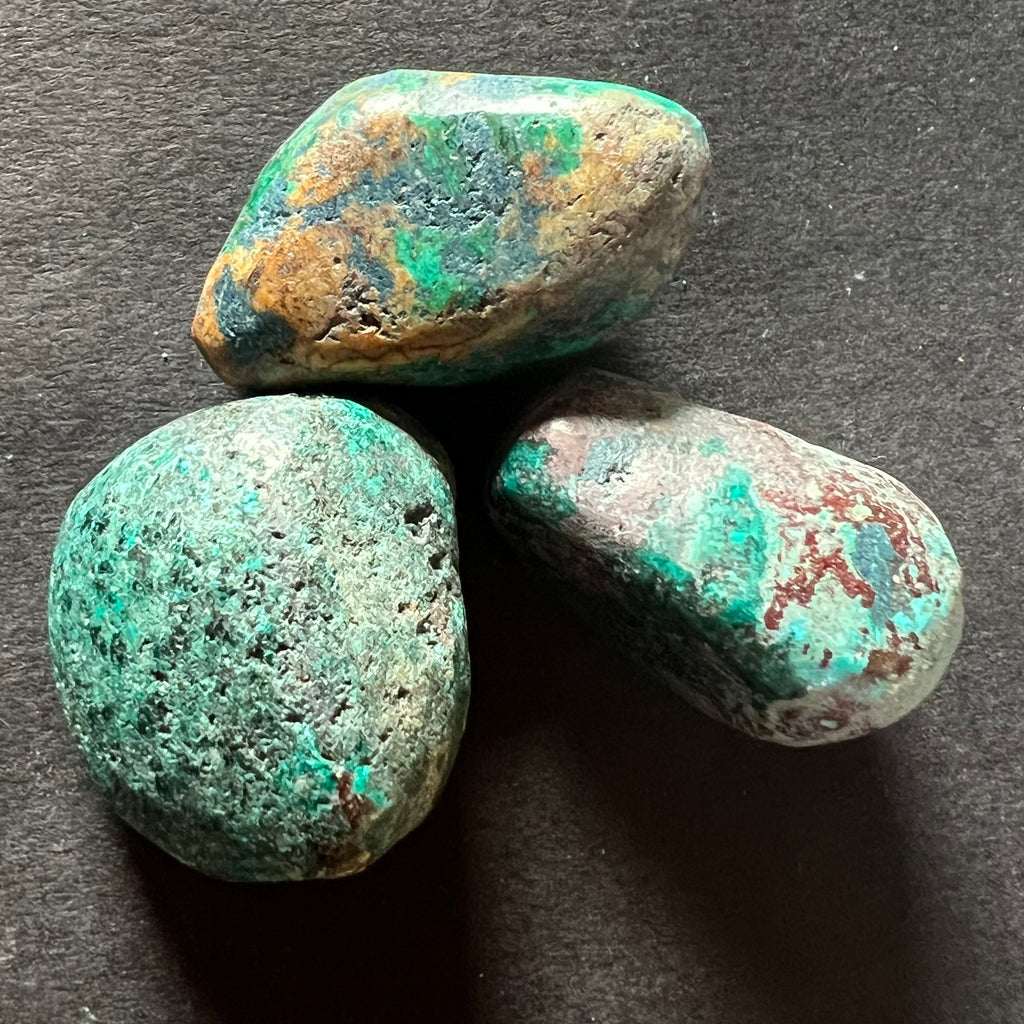 Dioptaz piatra rulata mini Congo, druzy.ro, cristale 2