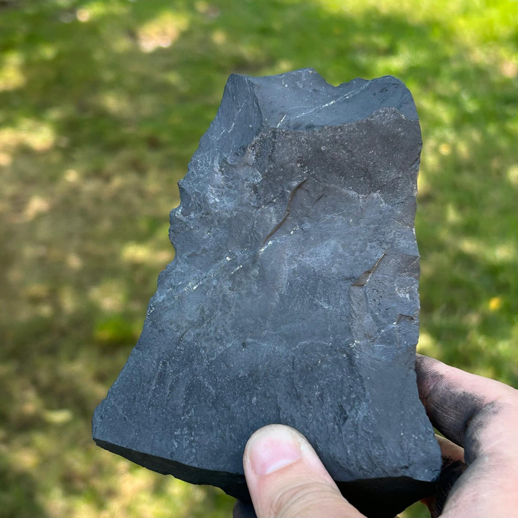 Shungit piatra bruta XXL model 9, pietre semipretioase - druzy.ro 2 