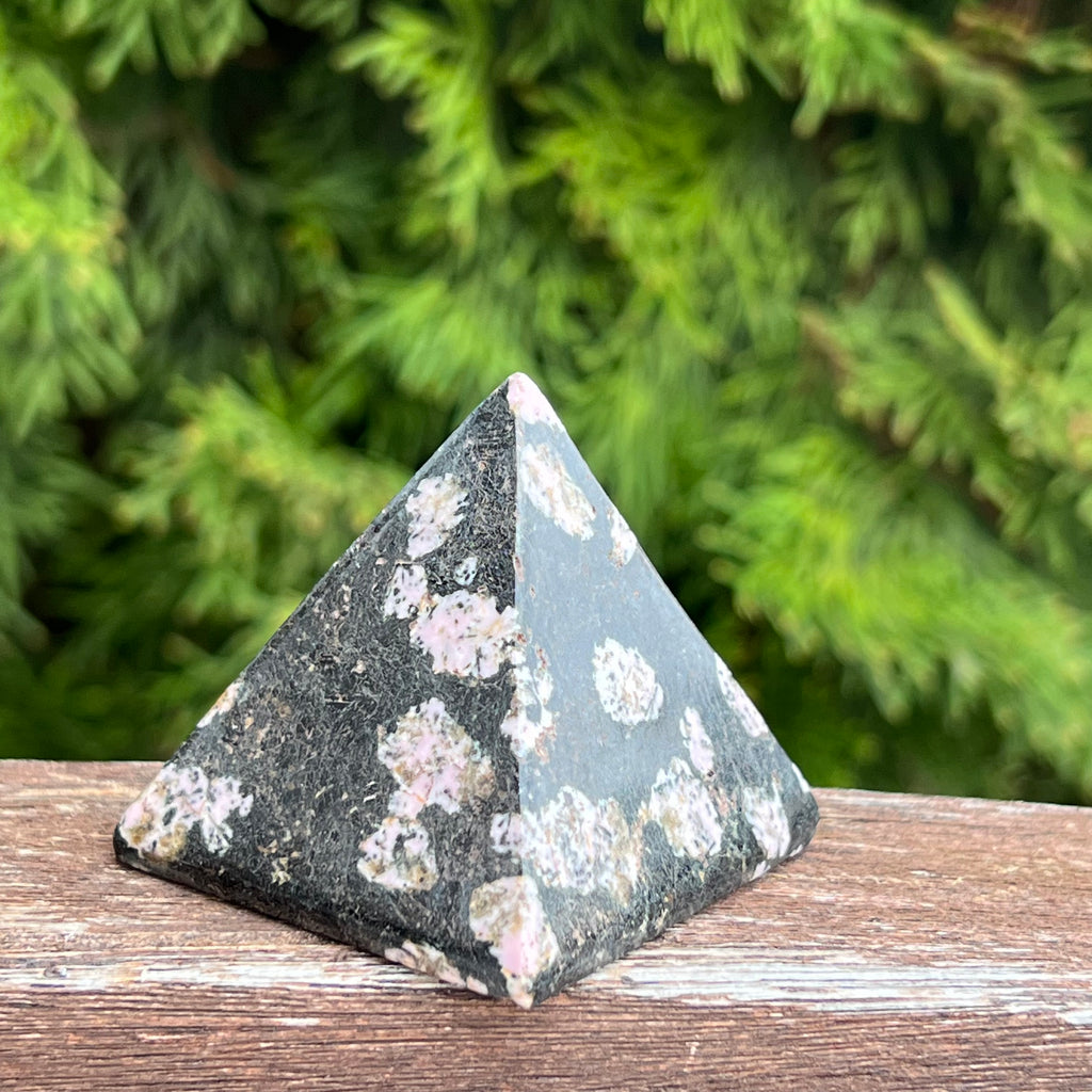Obisdian zapada piramida 4.5 cm, druzy.ro, cristale 1