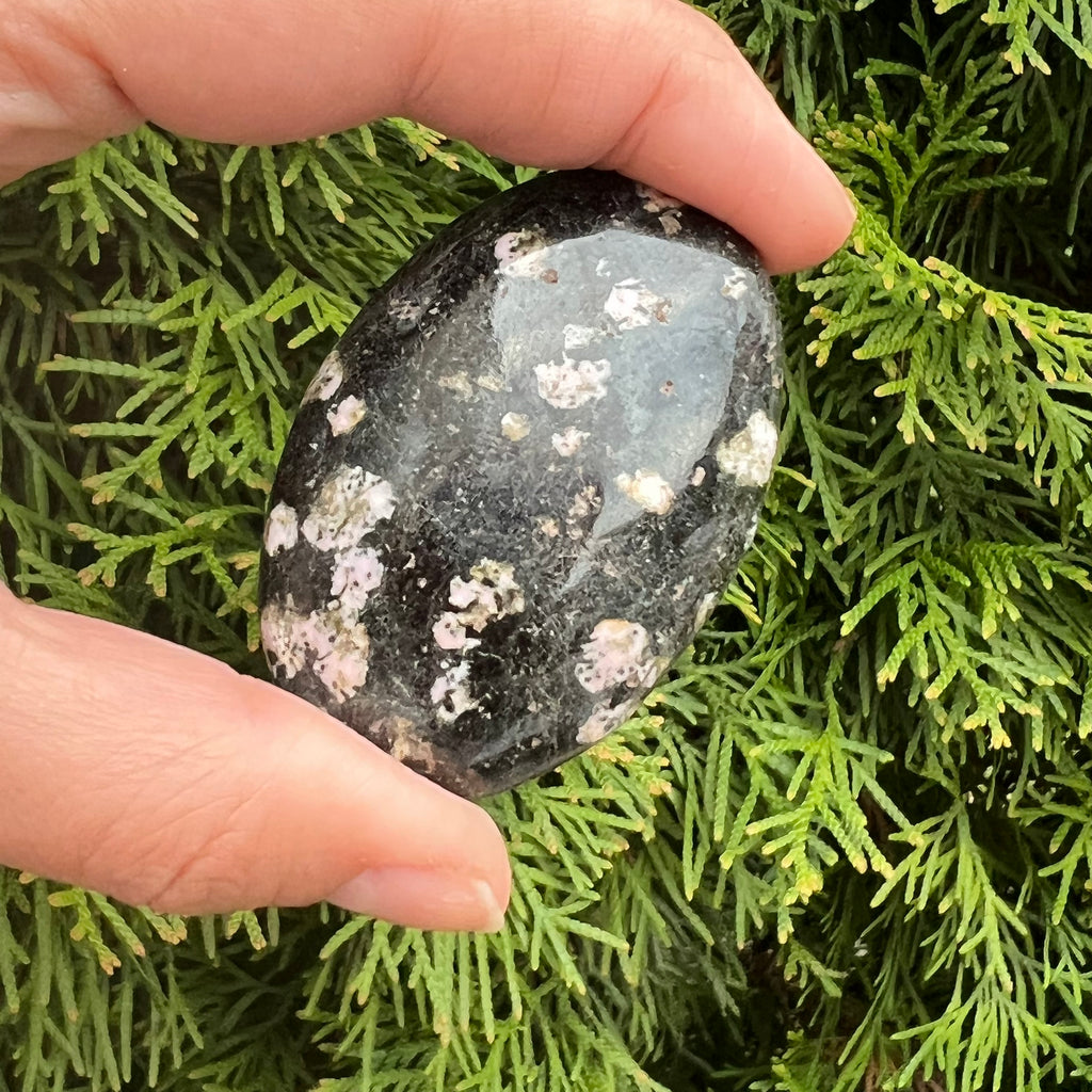 Obsidian zapada palm stone, druzy.ro, cristale 2